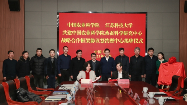 327bbb36-cce1-4f41-b40b-4d9dc64b6b63